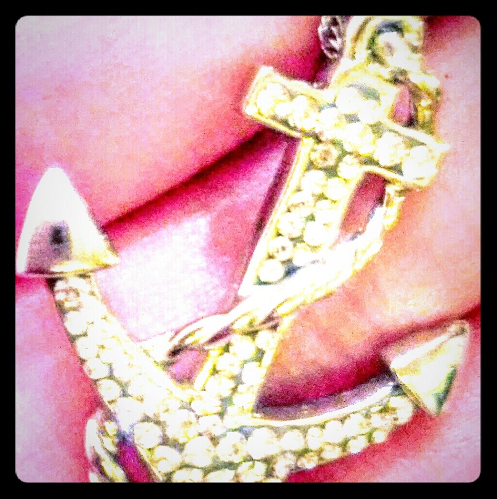 Anchor necklace